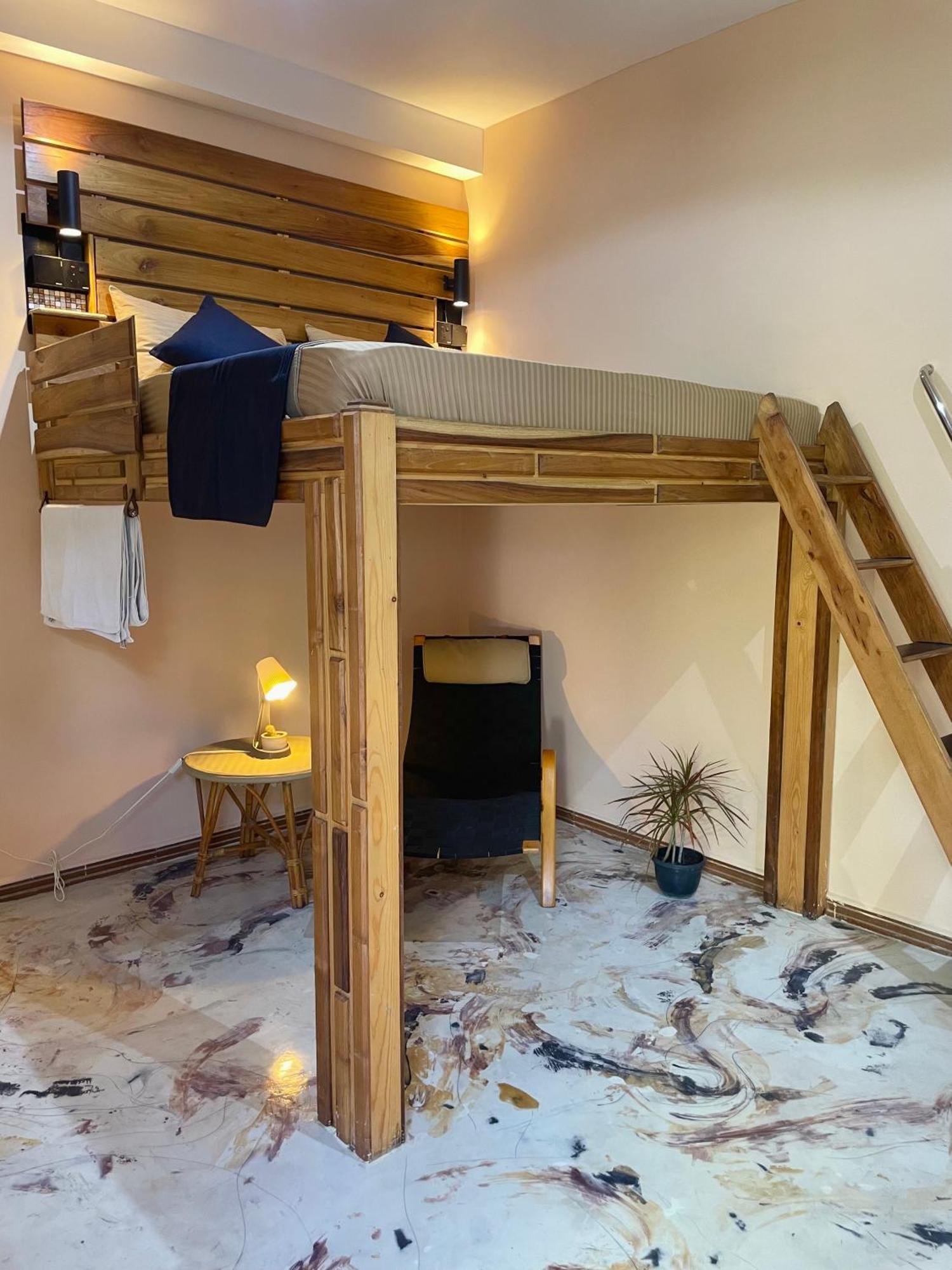 Habibi Hostel & Restaurant 乌纳瓦图纳 外观 照片