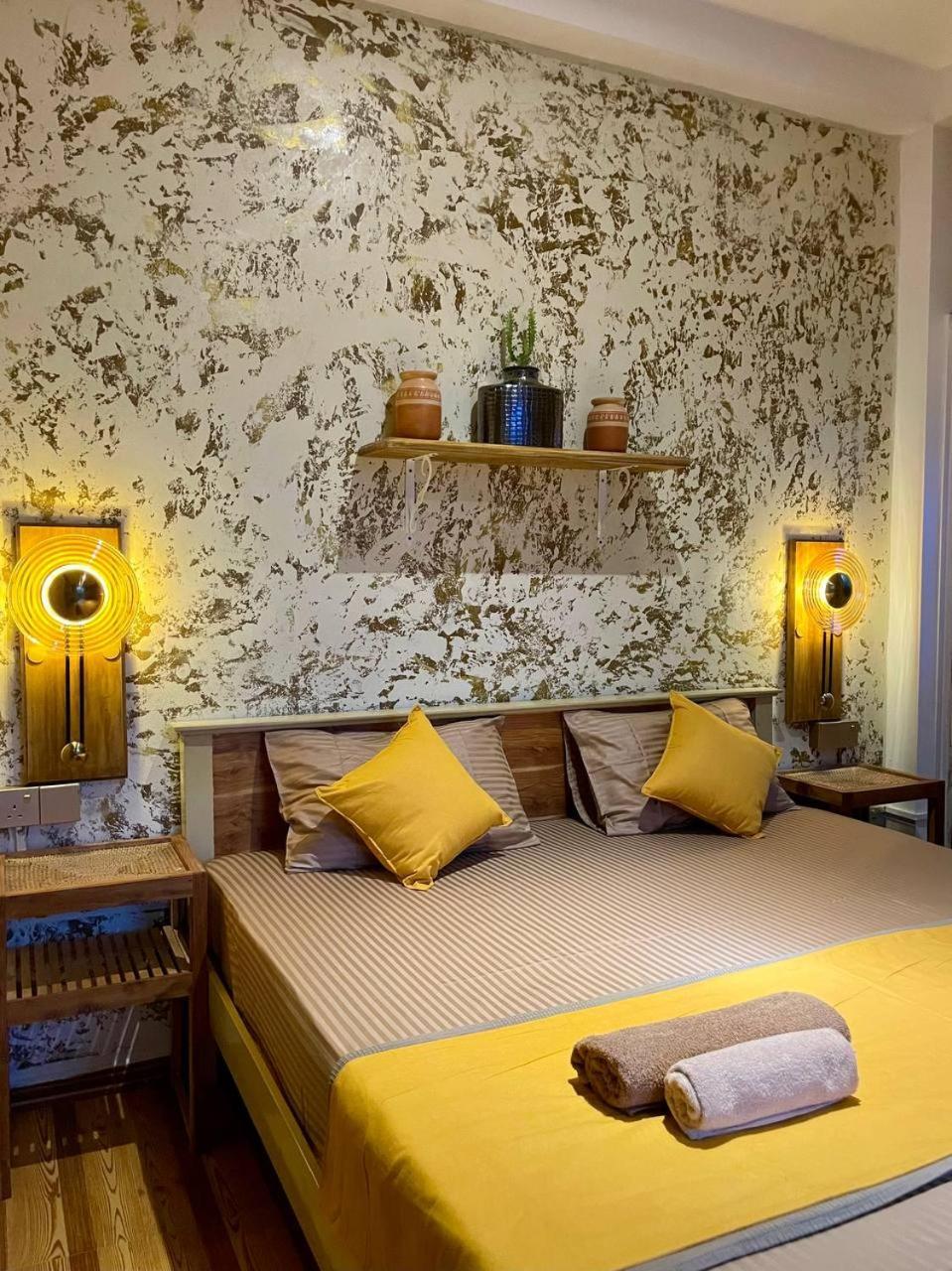 Habibi Hostel & Restaurant 乌纳瓦图纳 外观 照片