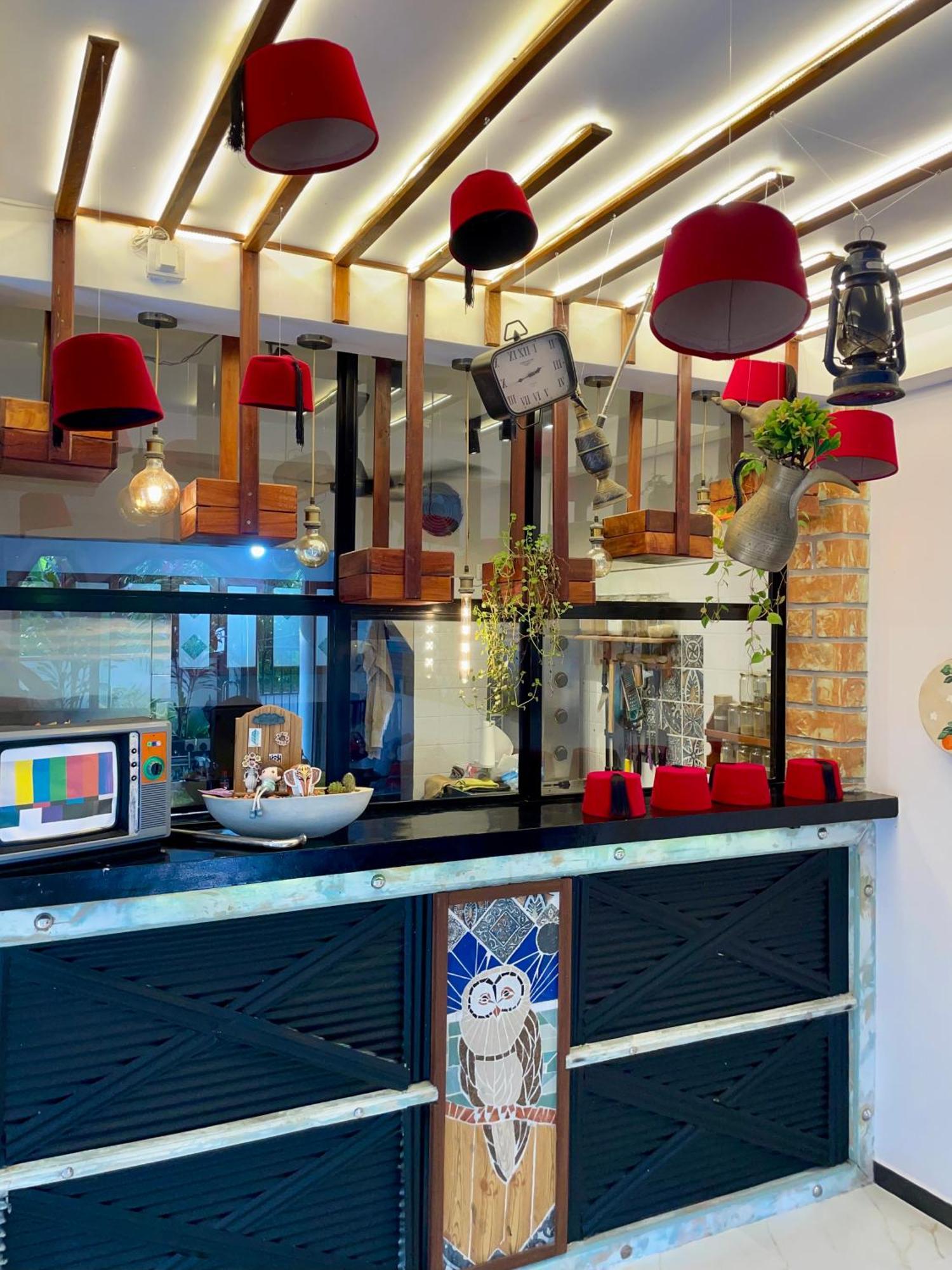 Habibi Hostel & Restaurant 乌纳瓦图纳 外观 照片